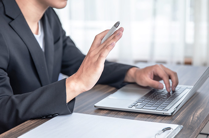 動画制作リスキリング支援